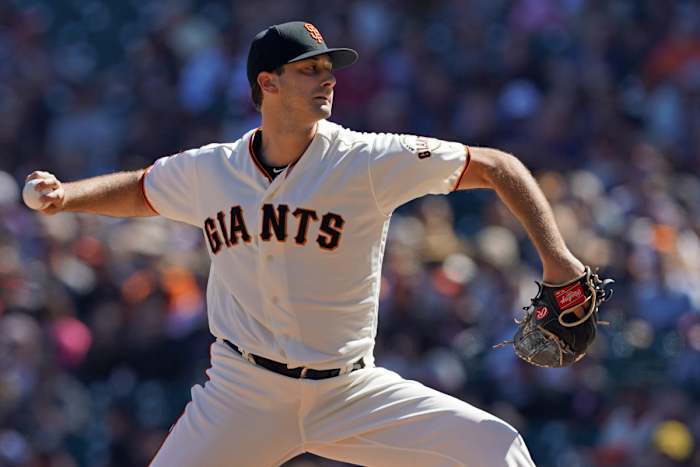 Burch Smith throws a pitch for the SF Giants against the Miami Marlins at Oracle Park on Sept. 15, 2019.